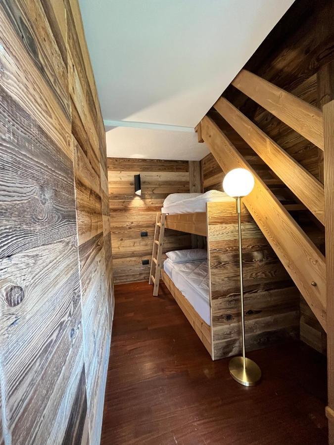 Chalet Mont Blanc De Courmayeur Exterior photo