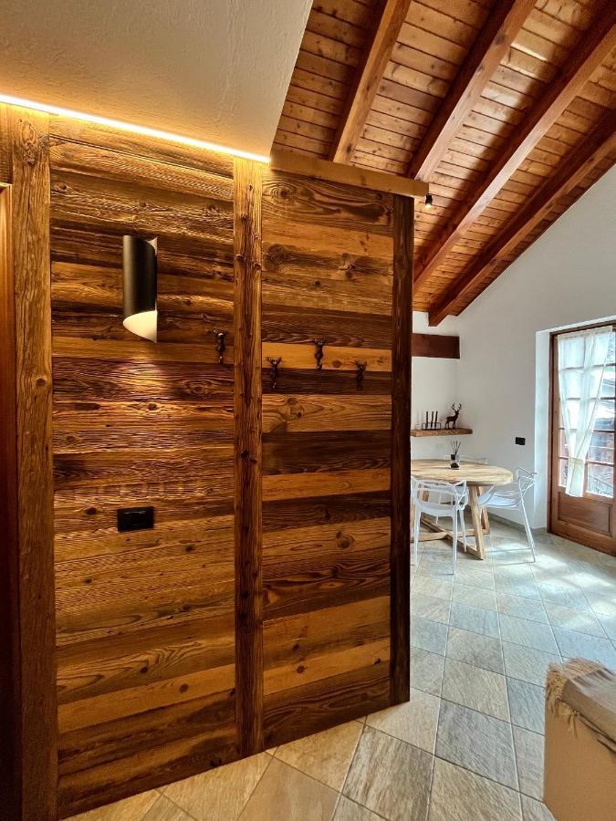 Chalet Mont Blanc De Courmayeur Exterior photo